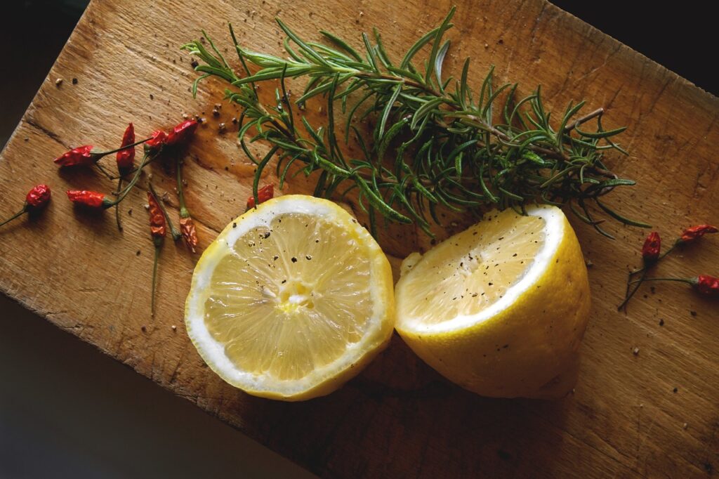 food, to greet, lemon-3021263.jpg