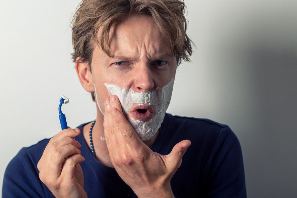 shaving, razor, man-6256448.jpg